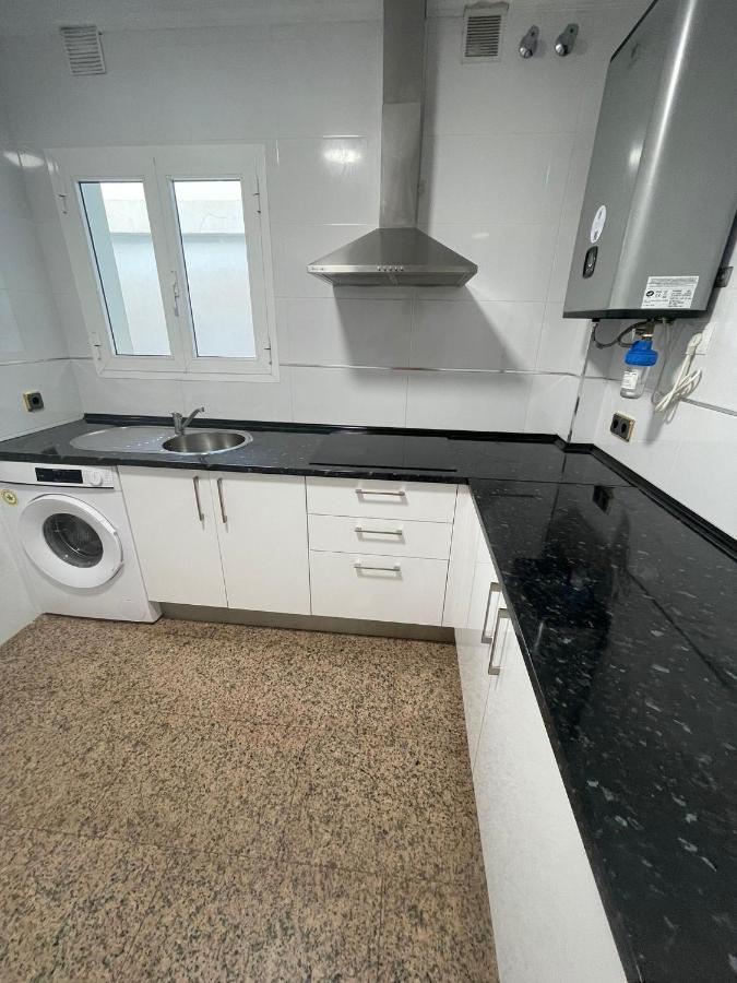 Encantadora Habitacion Privada Cerca Del Mar 말라가 외부 사진